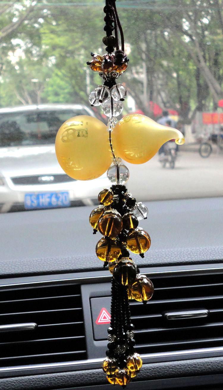 重庆渝北风水师谈车上挂葫芦代表什么意思？