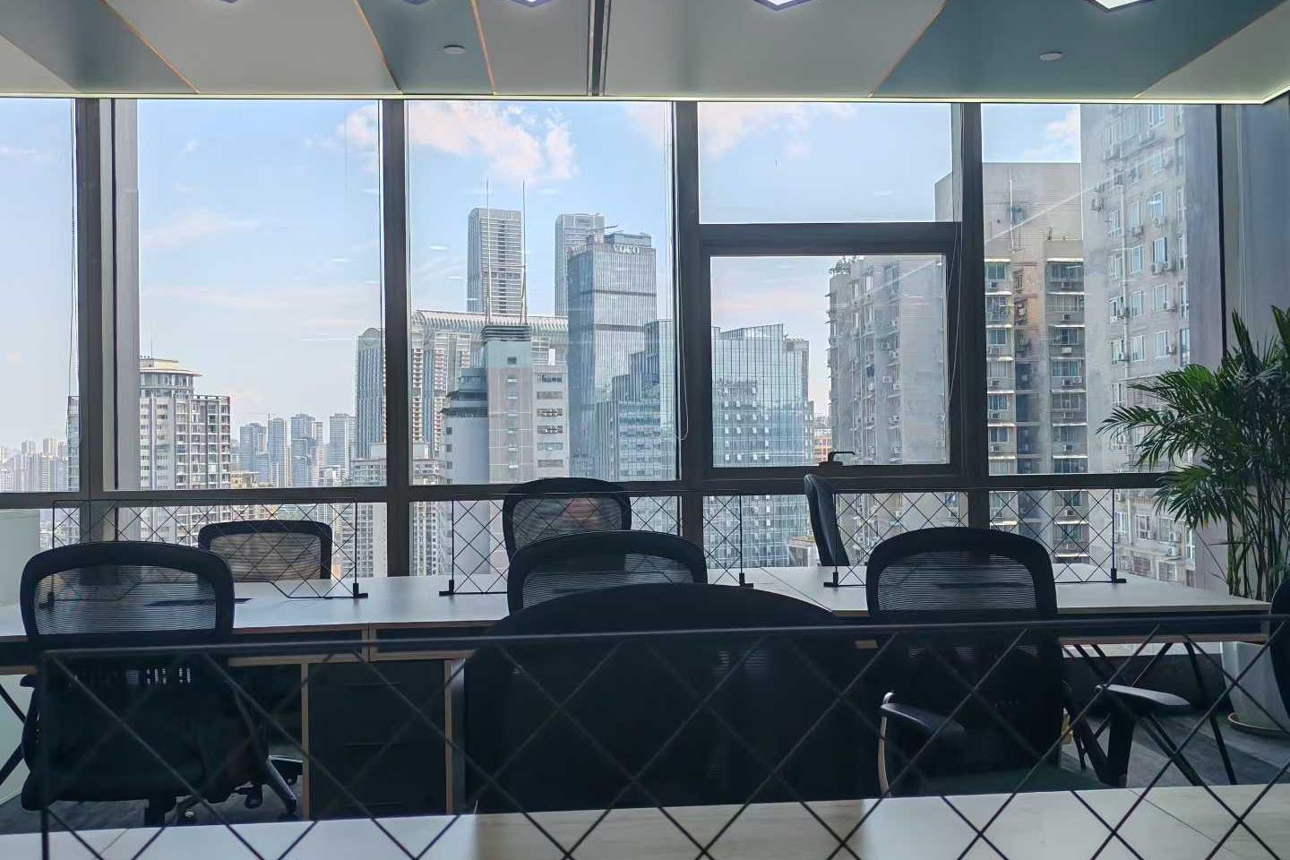 【案例】重庆玄学大师排名前列的李九燚重庆渝中区解放碑写字楼风水堪舆实例分享