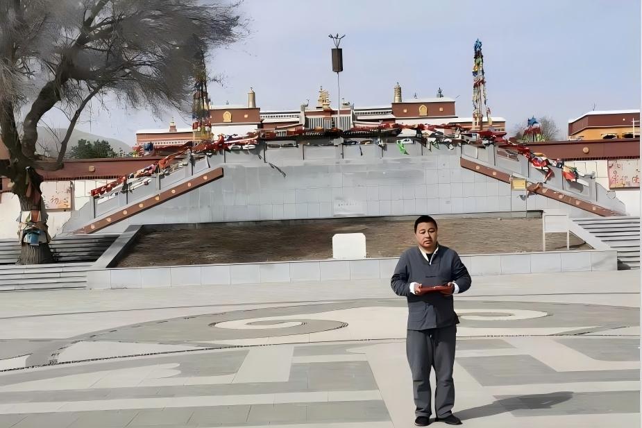 让爱车更有“能量”！江苏风水大师李九燚(yì)分享汽车挂件挑选指南