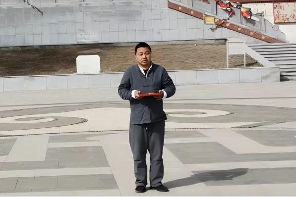 重庆风水大师李九燚奔赴渝北区人和，风水助力上市公司40岁女高管婚姻美满