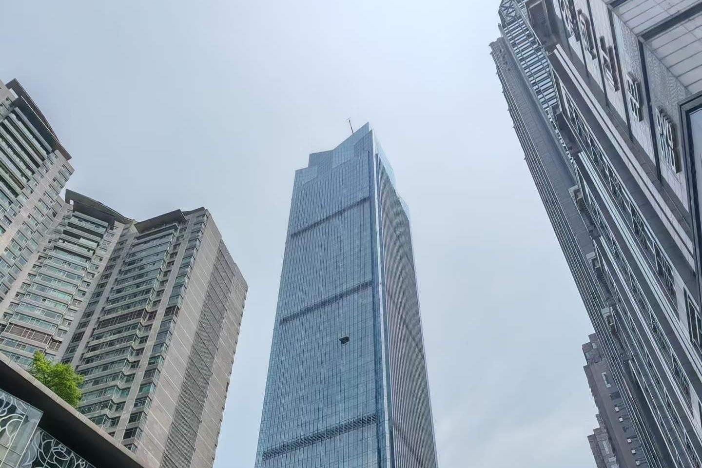 【案例】重庆李九燚(yì)渝中环球金融中心、两江新区观音桥融嘉中心办公地选